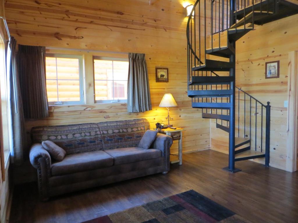 Cabins Of Mackinac & Lodge Макіно-Сіті Номер фото